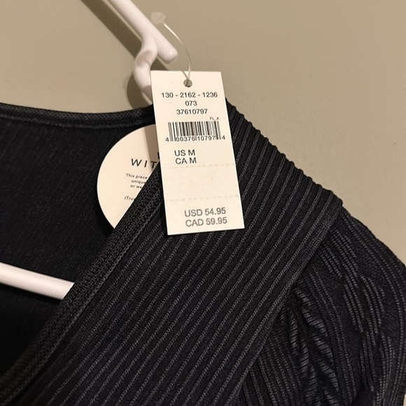 NWT OFFLINE By Aerie Seamless Cable Square Neck crop Black M - Picture 4 of 7